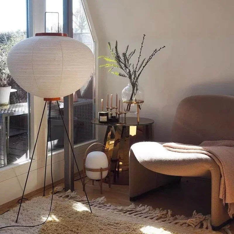 HILA - Designer Stehlampe aus Reispapier
