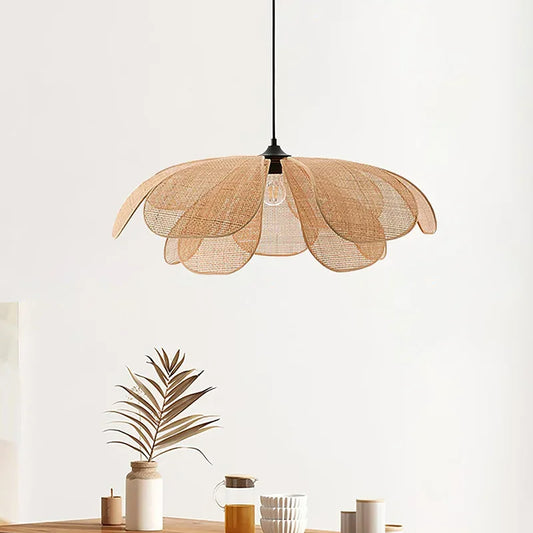LUME - Handgefertigte Blumenlampe aus geflochtenem Bambus